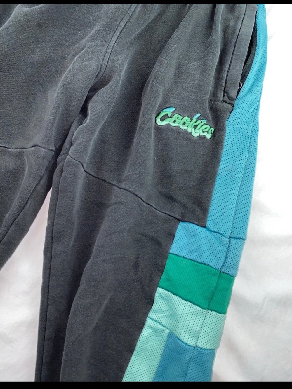 Cookies Sweatpants - Picture 3 of 10